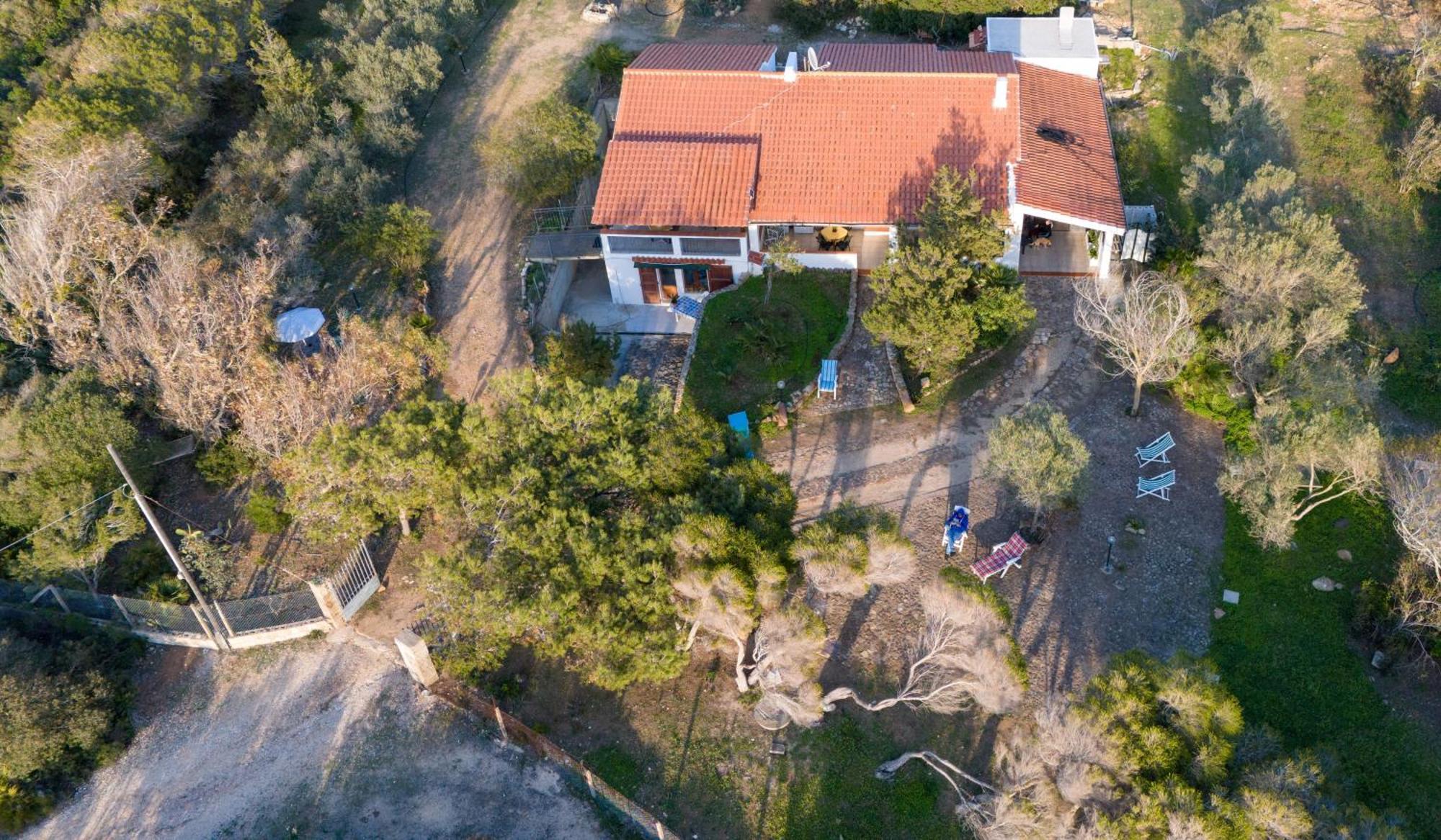 Casa Vacanze Cala Sapone ซานตันตีโอโก ภายนอก รูปภาพ