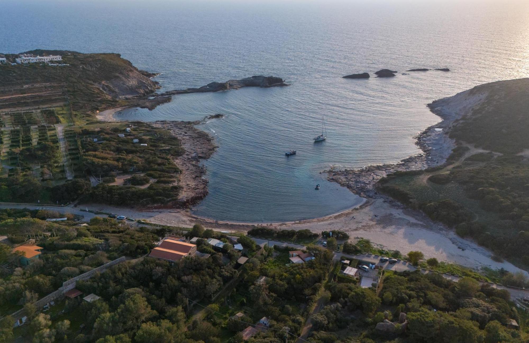 Casa Vacanze Cala Sapone ซานตันตีโอโก ภายนอก รูปภาพ