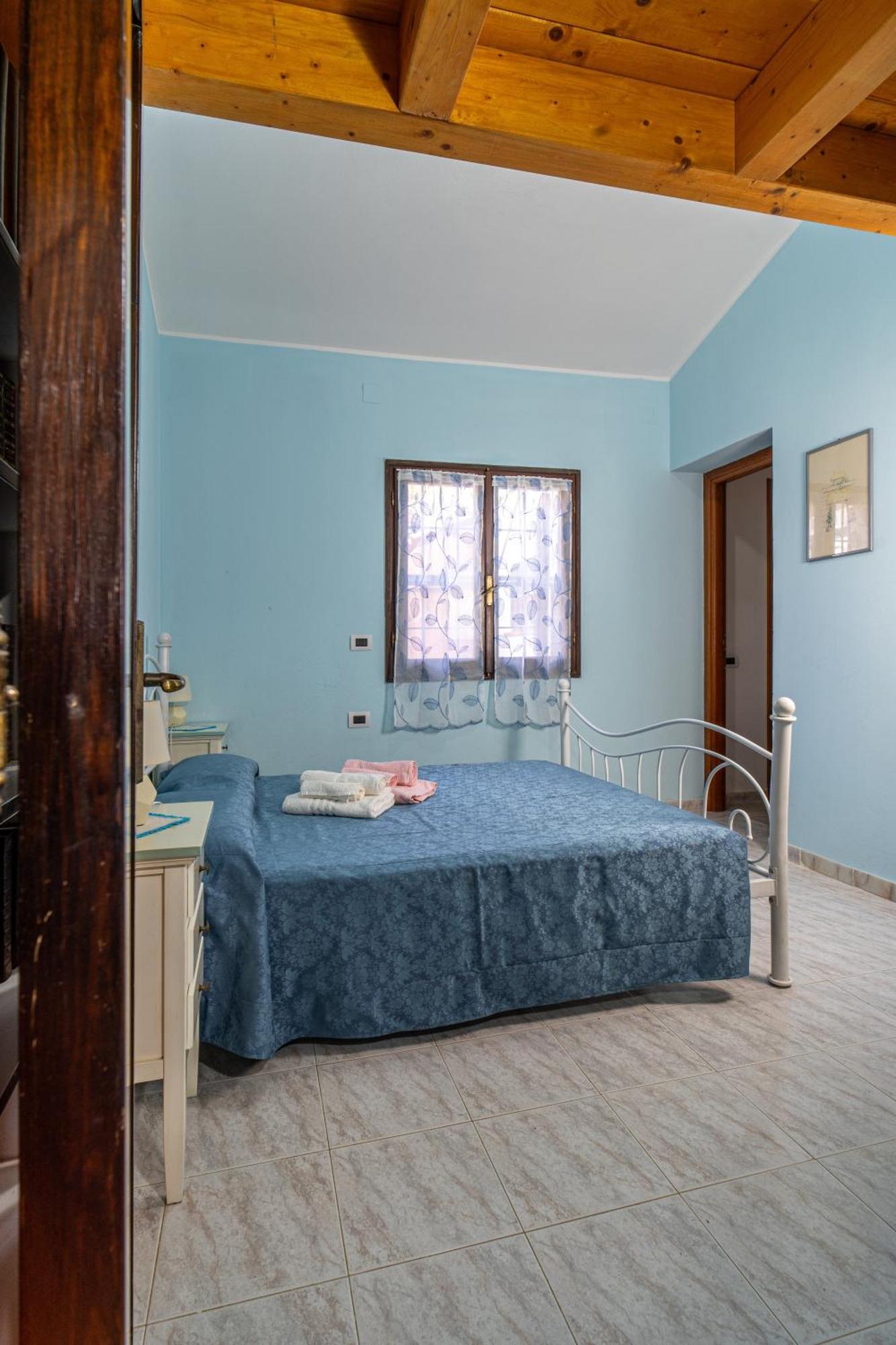 Casa Vacanze Cala Sapone ซานตันตีโอโก ภายนอก รูปภาพ