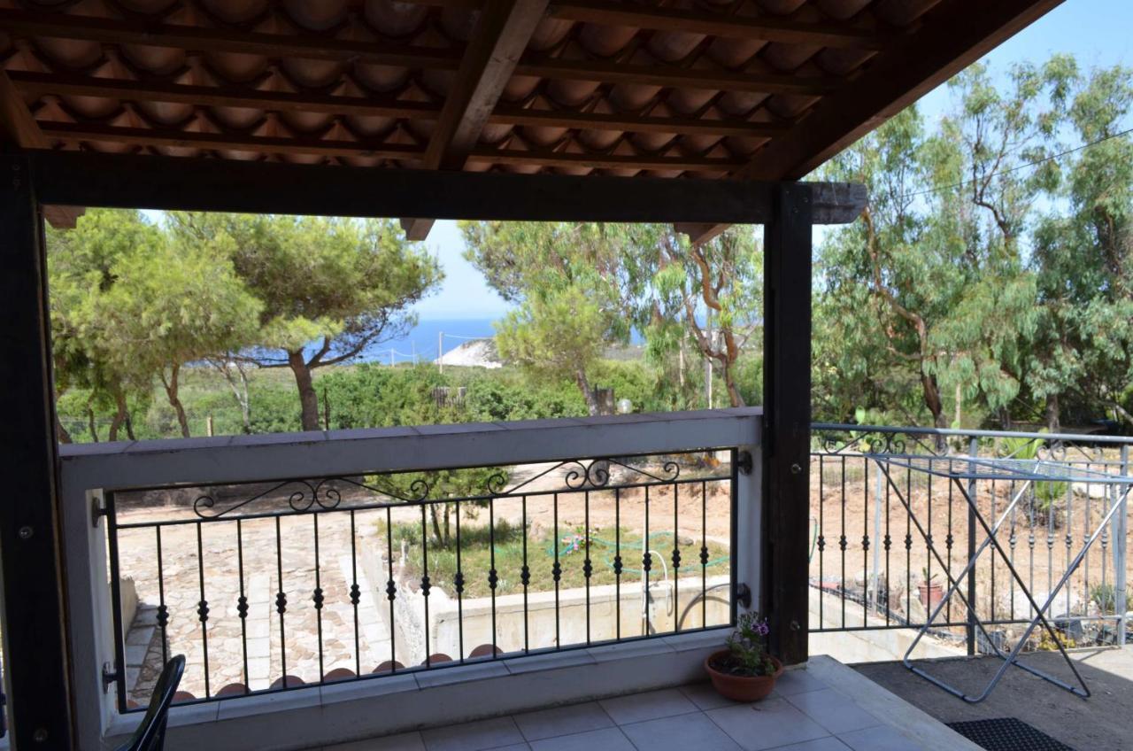 Casa Vacanze Cala Sapone ซานตันตีโอโก ภายนอก รูปภาพ