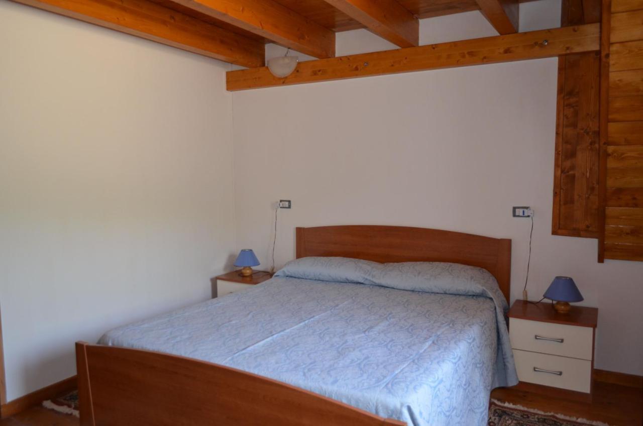 Casa Vacanze Cala Sapone ซานตันตีโอโก ภายนอก รูปภาพ